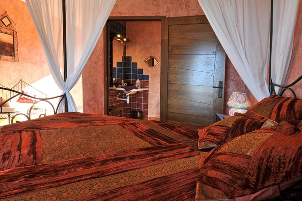 Hotel Chateau De Larre Chatres-sur-Cher Zimmer foto